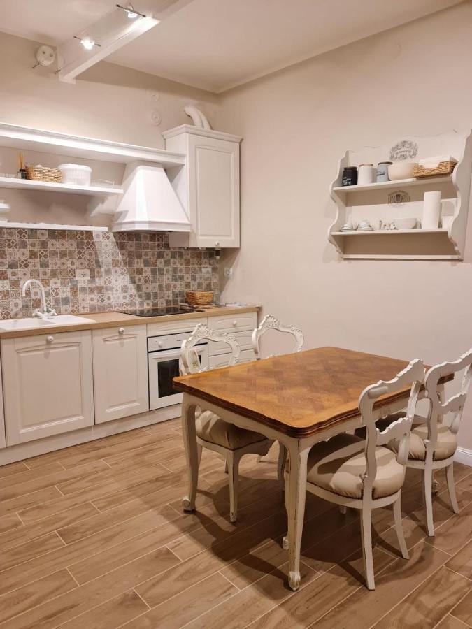 Maison Marina_Pavia San Michele Centro Storico מראה חיצוני תמונה